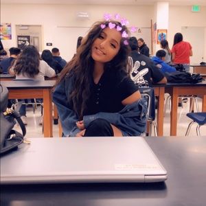 Meet your Posher, Mayra